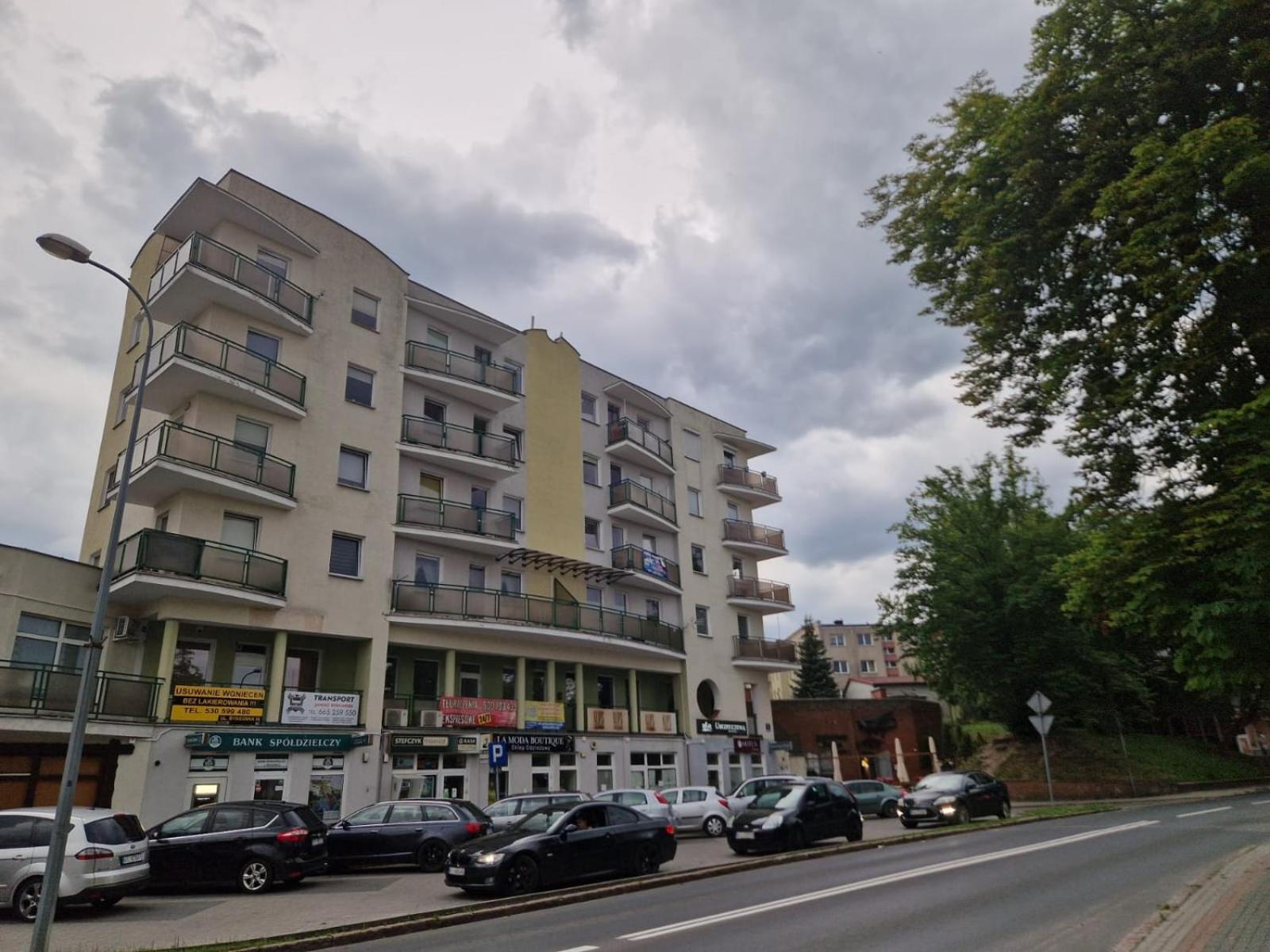 W Centrum Ilawy Przy Jeziorze Jeziorak Apartment